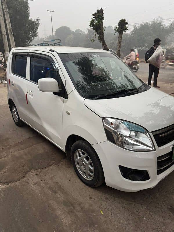 Suzuki Wagon R 2019 1