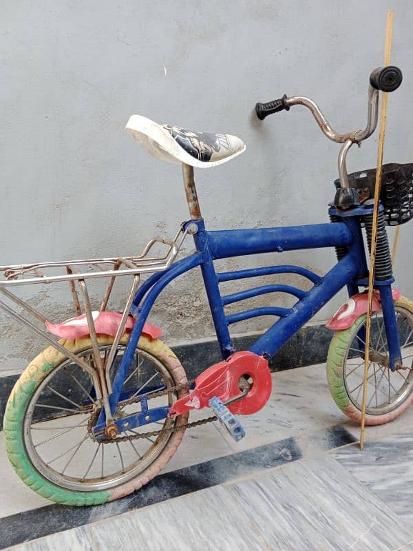 Used kids bicycle 0