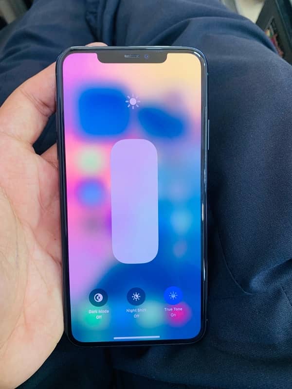 iphone 11 pro Max 3