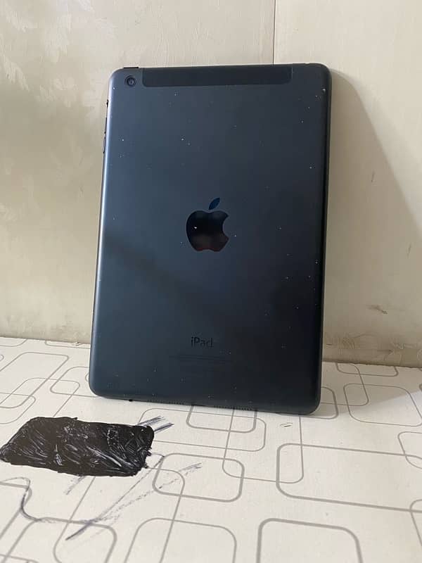 Ipad For Sale 16 Gb Sim plus Wifi Fixed price 0