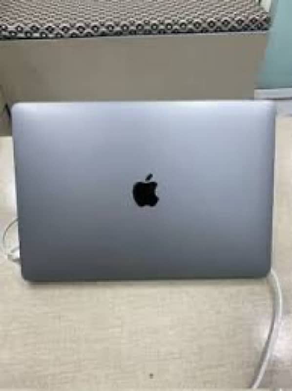 macbook pro 2018 1