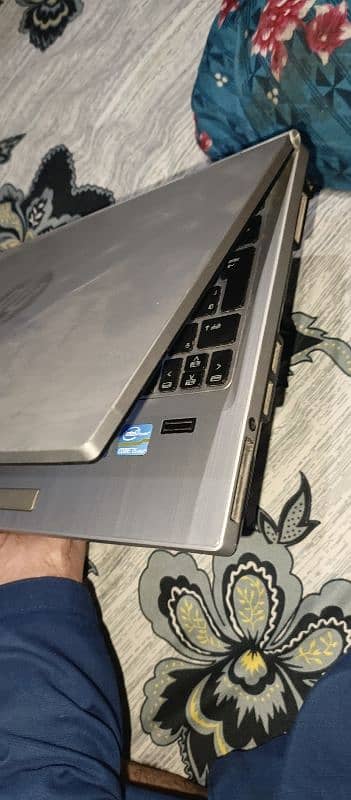 HP ELITEBOOK 2570P Ram 4gb/ 320 2