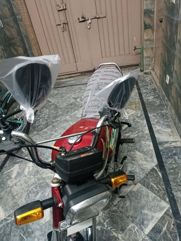 Honda 70 2023 model for sale urgent 2