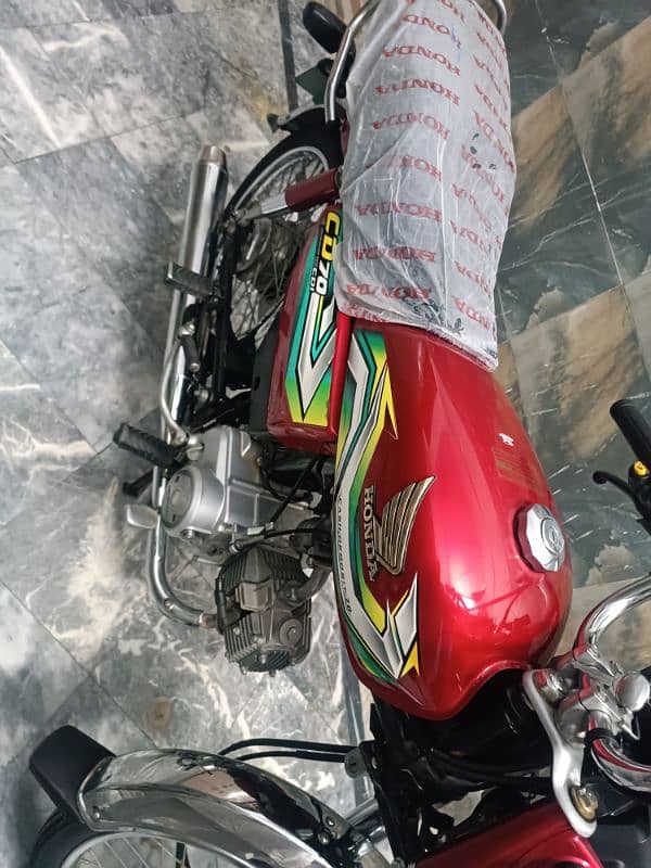 Honda 70 2023 model for sale urgent 4