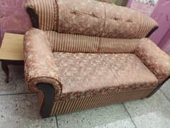 05 Seater Sofa with free Covers