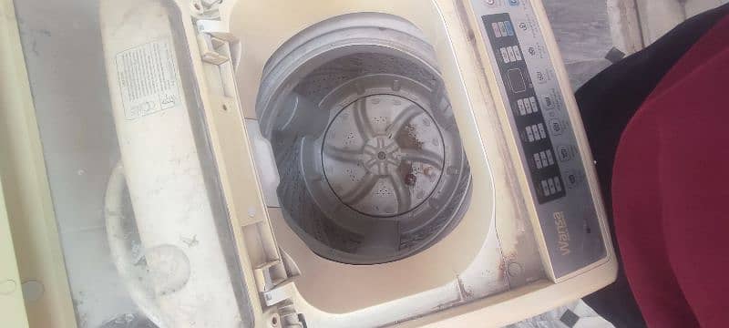 Automatic washing Machine 1