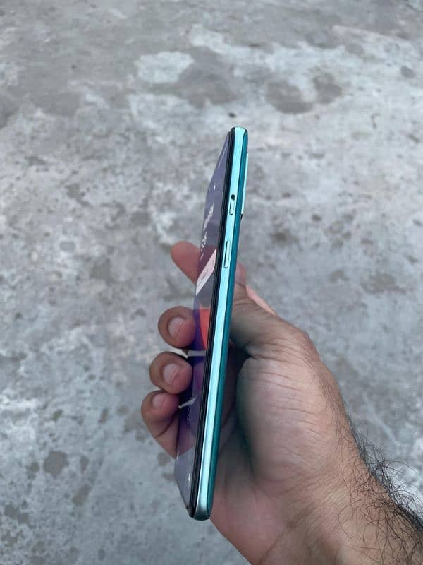 Oneplus 8t 5G (12+ 256) pta approved (Urgent sale cash needed) 2