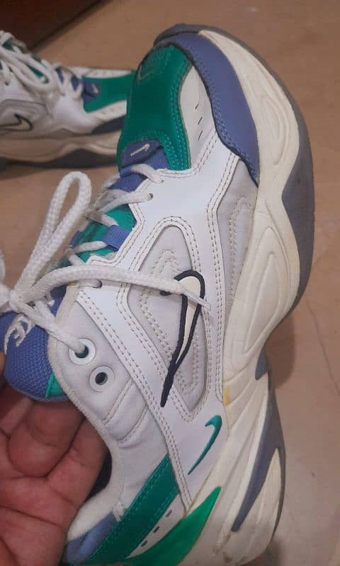 Nike (slightly Used) Size: 41 EU, 7 UK(Made in Indonesia) 1