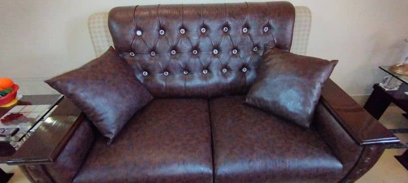 Branded 7-Seater Leather Sofa Set for Sale! 3