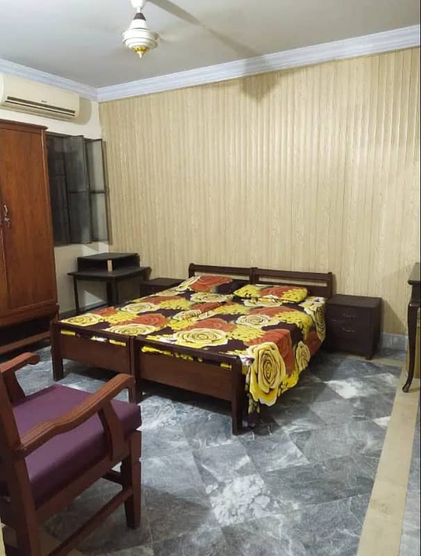 Fully furnished apartment flat for rent Madina town college Road Faisalabad 3