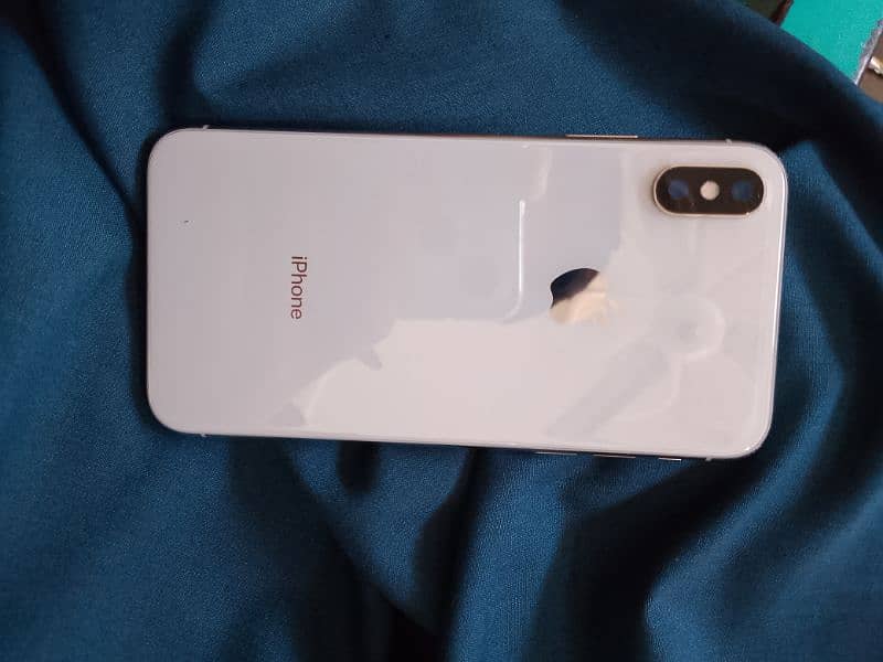 I phone x condition ok 10by 10 0