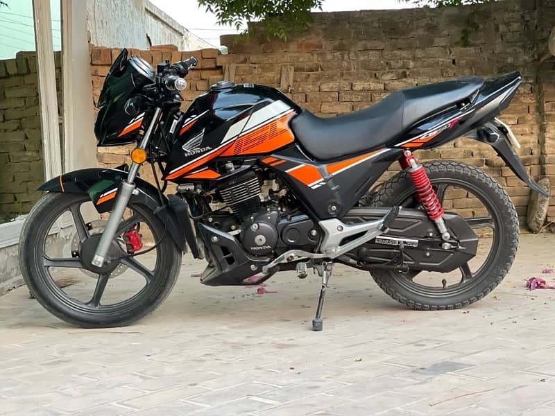 Honda CB 150f call whatsap no 03457587914 1