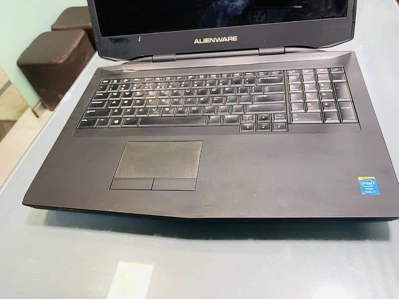 DELL ALIENWARE 17 6