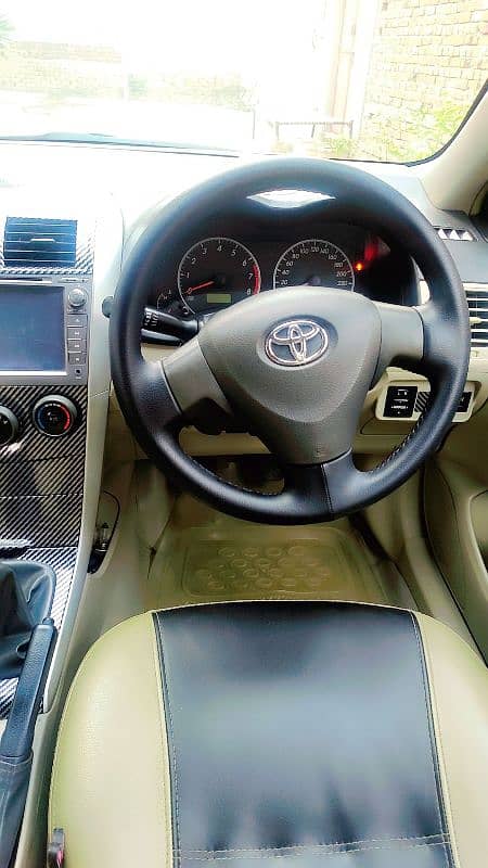 Toyota Corolla GLI 2012 4