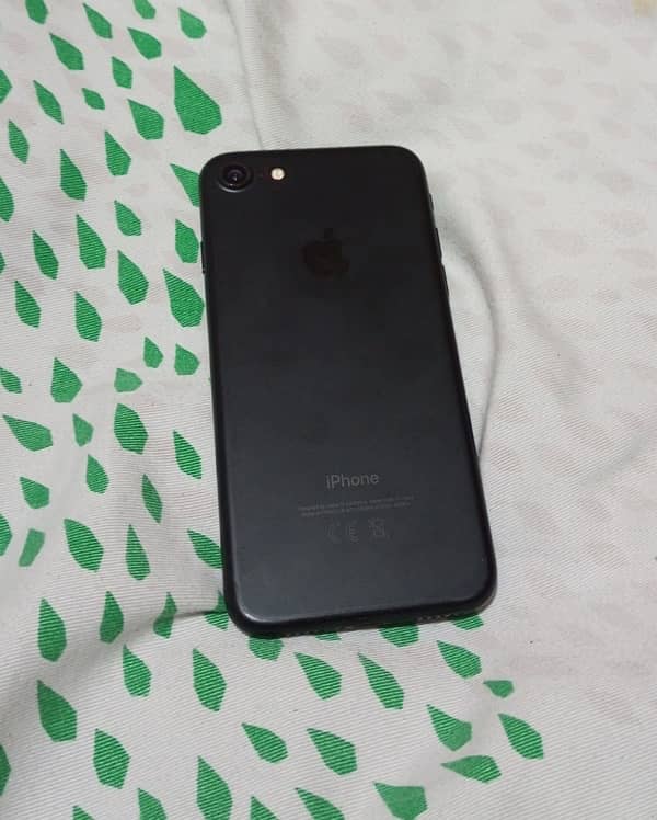 Apple Iphone 7 /128GB/PTA 1