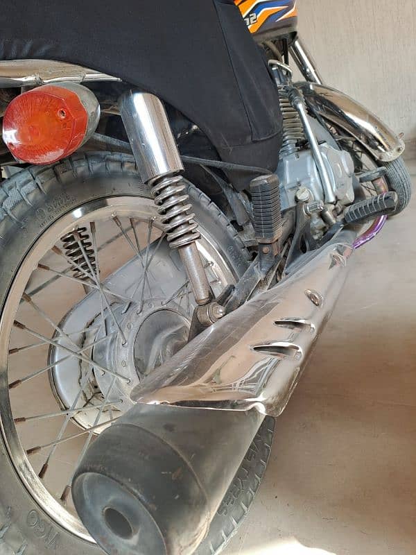 Larkana Registration Honda CG125 2018 model 3