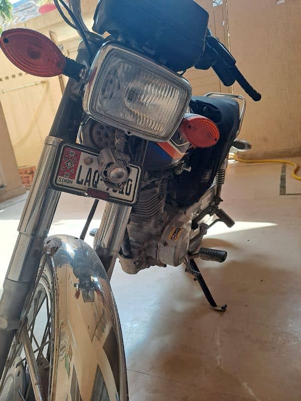 Larkana Registration Honda CG125 2018 model 9