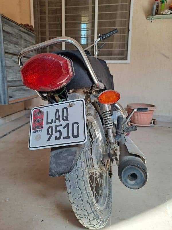 Larkana Registration Honda CG125 2018 model 11