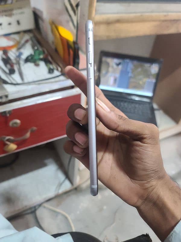 iPhone 6plus  16gb non pta 4