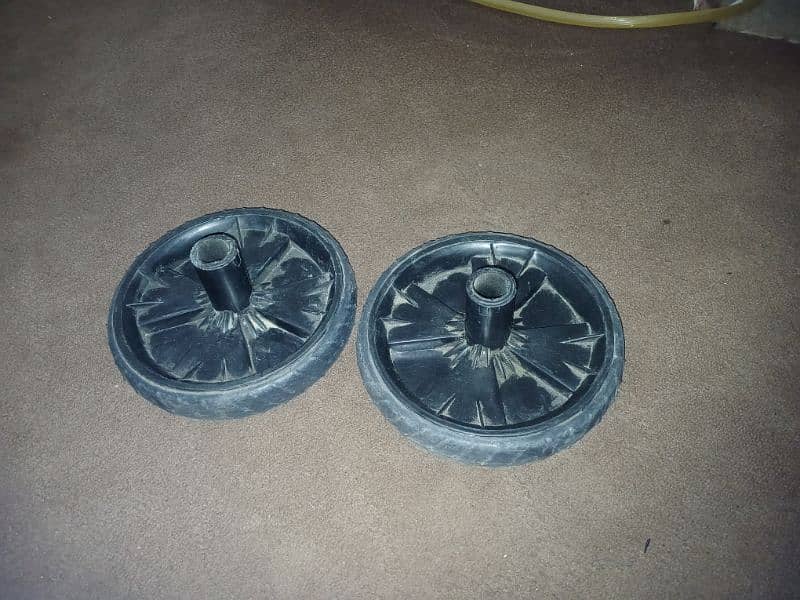 Pair of wheels for dustbin 1