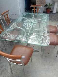 6 Chairs & Dining Table with designing glass Excellent condition