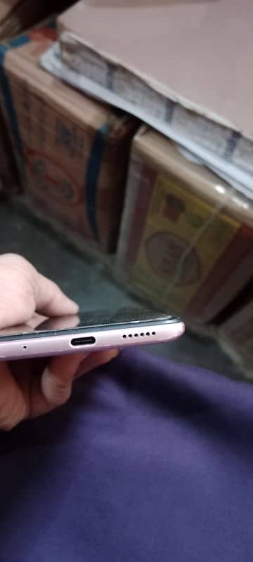 vivo y 51 4gb 128gb frunt fingirprint all ganian all assesory and box 9