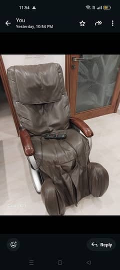 Massage chair for sale in a very discounted price