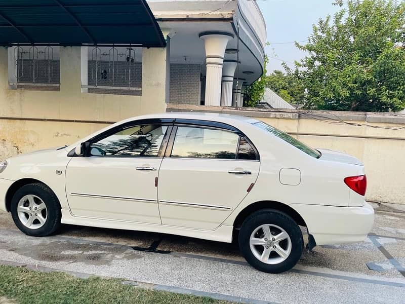 Toyota Corolla SE Saloon 1.6 full opinions 1