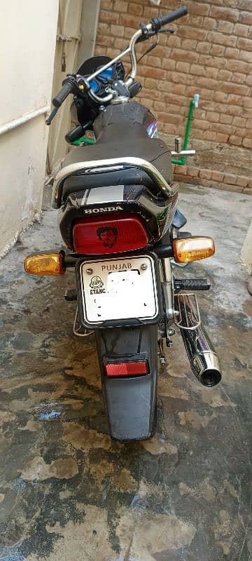 Honda CD Dream 70cc 4