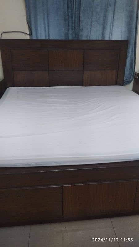 King Size Bed with Spring Mattress and Two side tables 3