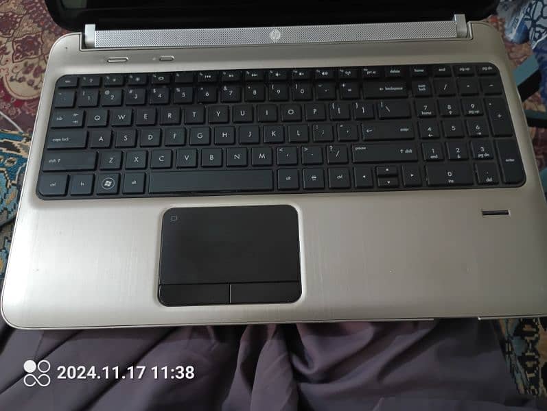 Hp pavilion amd A6 3rd gen 1gb graphics 1