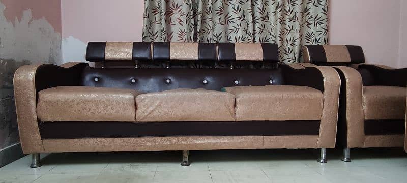 Sofa set 7 seater 4