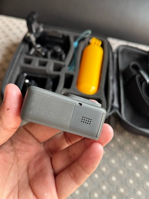 GoPro Hero 7 Silver Edition Combo Package 6