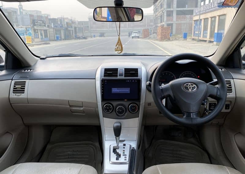 Toyota Corolla GLI 2012 automatic 0