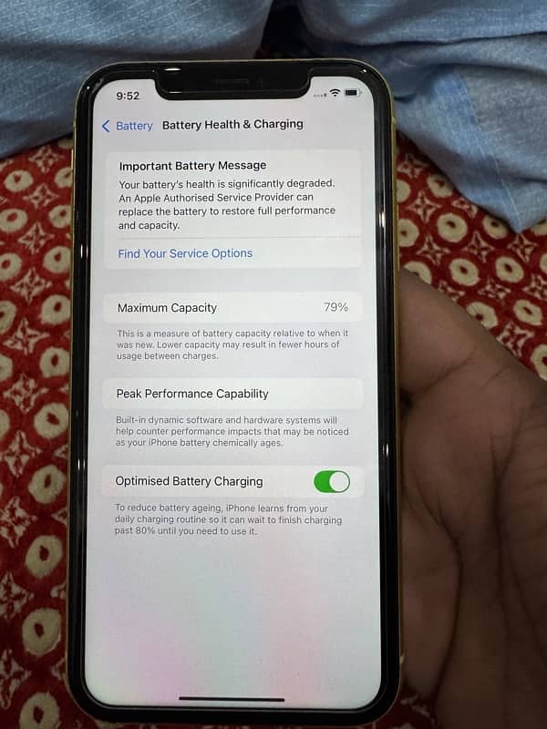 iPhone 11 NON PTA 256 GB 7