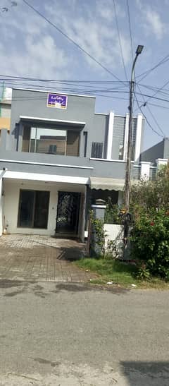 05MARLA DOUBLE STORY AVAILABLE FOR RENT AT PRIME LOCATION IN KHAYABAN-E-AMIN N BLOCK