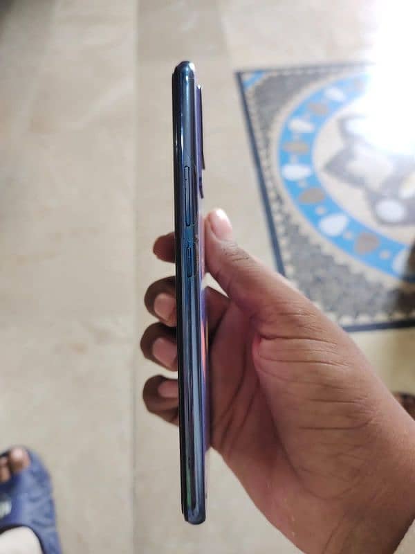 vivo v21e 1