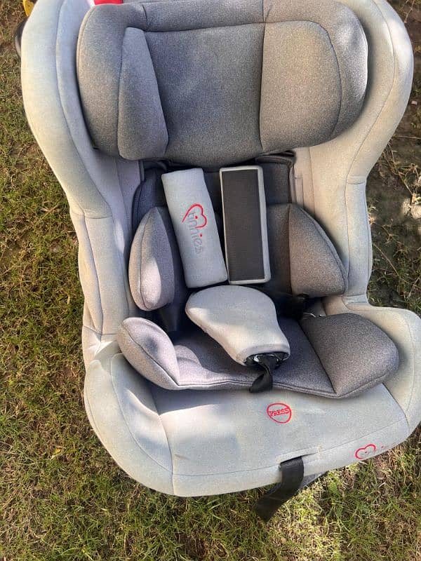 Tinnies Baby Car seat 5