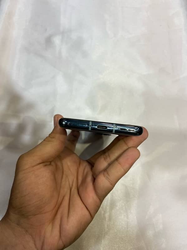 oneplus 9 pro for sale 4