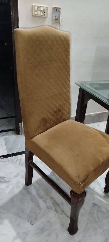 Dining table with 6 chairs 2