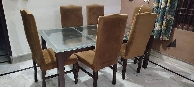 Dining table with 6 chairs 3