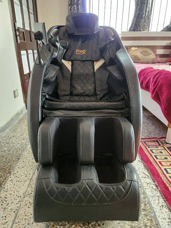 U-Galaxy Massage Chair with one year warranty remaining 0