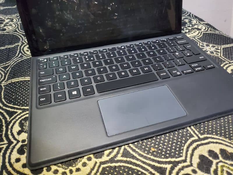 dell core i5 7th gen 4