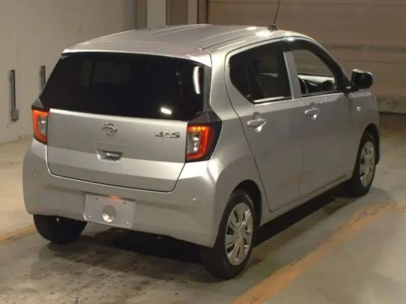 Daihatsu Mira 2021 8