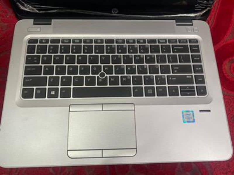 HP i5 6th gen 8gb ram 256ssd 3