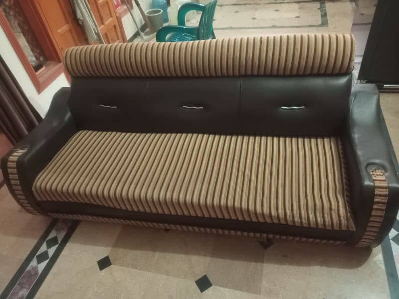 five seatar Sofa set for sale مناسب ریٹ 0