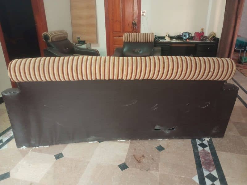 five seatar Sofa set for sale مناسب ریٹ 2