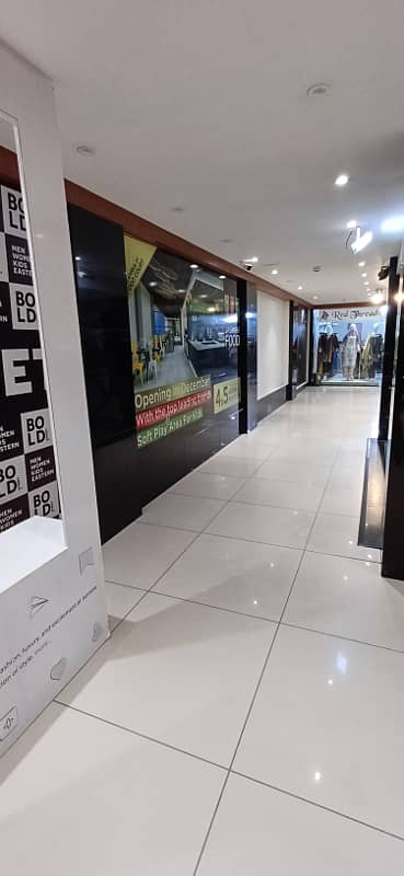 Commercial Shop For Sale In Bahria Town Lahore At Prime Location On Investor Rate 15