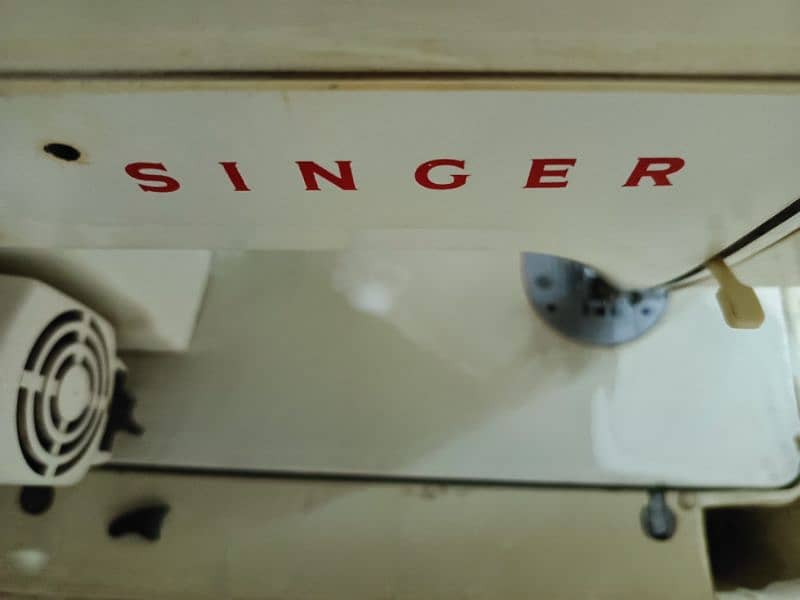 Singer Sewing machine 1