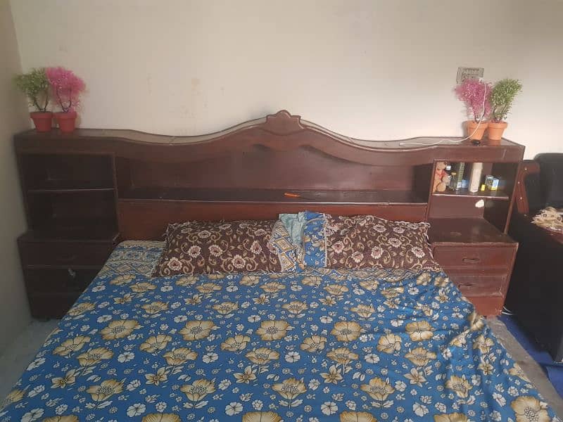 DOUBLE BED MATRESS USE 2 MONTH 0